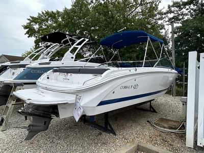 BOATZON | 2024 Cobalt 220S BOATZON | 2024 Cobalt 220S