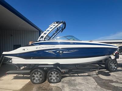 BOATZON | 2024 Crownline 260 SS Surf BOATZON | 2024 Crownline 260 SS Surf