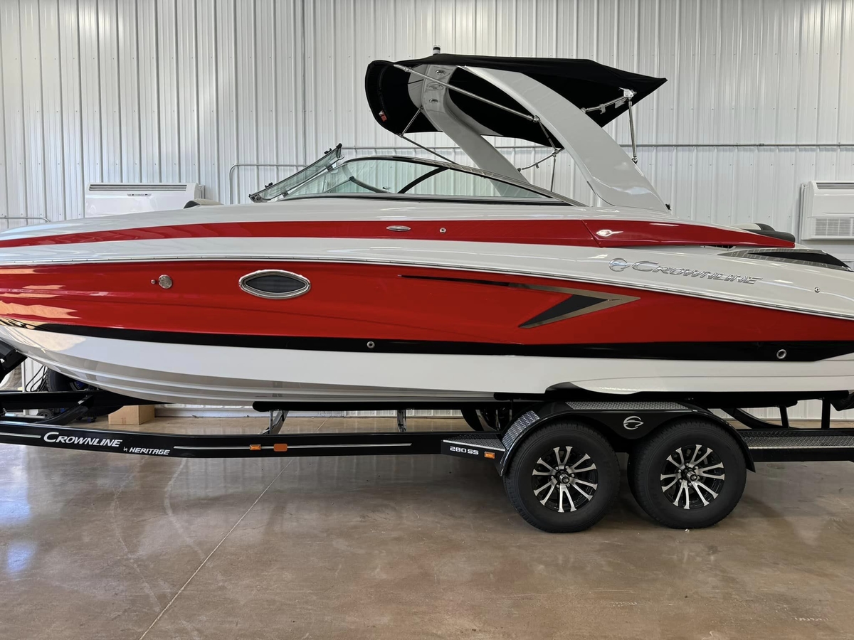 2024 Crownline Crownline 280 SS 2024 - Sold Boat