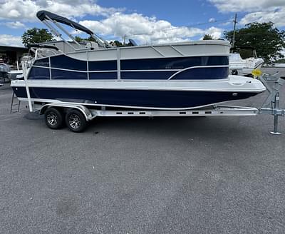 BOATZON | 2024 Hurricane FD 2260 RE3 OB