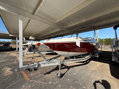 BOATZON | 2024 Hurricane SunDeck Sport 205 OB BOATZON | 2024 Hurricane SunDeck Sport 205 OB