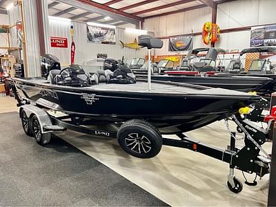 BOATZON | 2024 Lund 1875 Pro V Bass XS BOATZON | 2024 Lund 1875 Pro V Bass XS