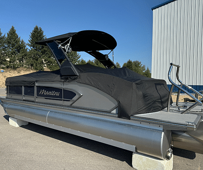 BOATZON | 2024 Manitou 23′ LX RFX SHP 575-300 Mercury