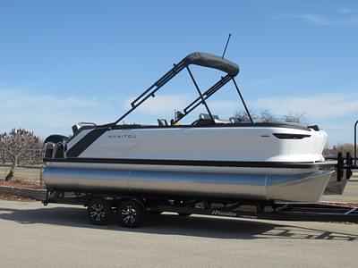 BOATZON | 2024 Manitou Cruise 22 Switchback