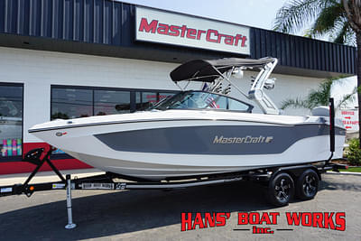 BOATZON | 2024 MasterCraft XT24