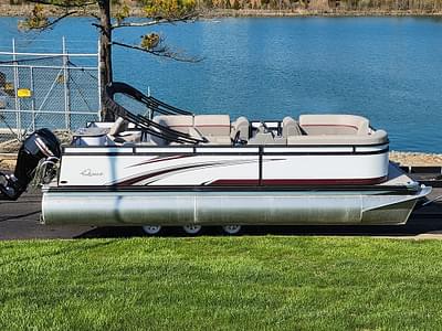 BOATZON | 2024 Qwest Pontoons E20 XRE CRUISE BOATZON | 2024 Qwest Pontoons E20 XRE CRUISE