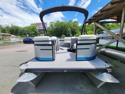 BOATZON | 2024 Qwest Pontoons EClass Lanai E16 L