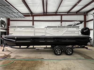 BOATZON | 2024 Ranger Boats 220C