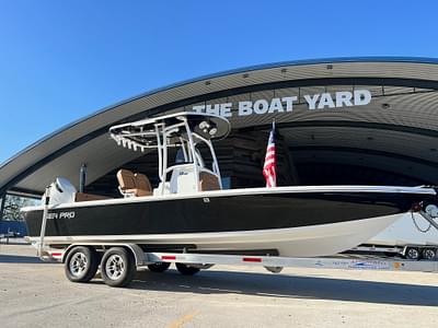 BOATZON | 2024 Sea Pro 250 Bay