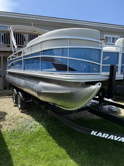 BOATZON | 2024 Starcraft LX 20 CB