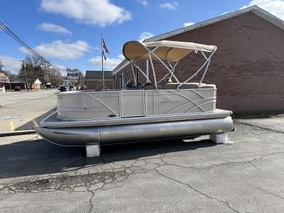 BOATZON | 2024 Sylvan Mirage Fish 818 Fish BOATZON | 2024 Sylvan Mirage Fish 818 Fish