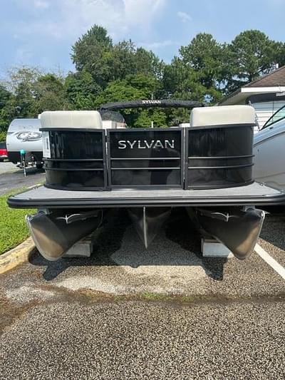 BOATZON | 2024 Sylvan MIRAGE X1