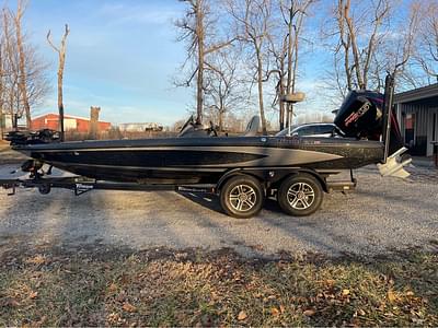 BOATZON | 2024 Triton Boats 20XP Patriot BOATZON | 2024 Triton Boats 20XP Patriot
