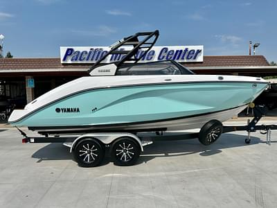 BOATZON | 2024 Yamaha 222SE