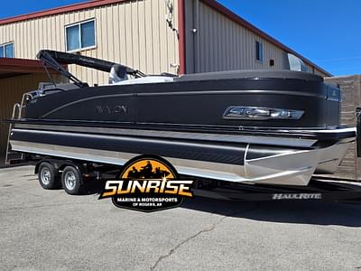 BOATZON | 2025 Avalon 25 CATALINA PLATINUM QUAD LOUNGER SHIFT BOATZON | 2025 Avalon 25 CATALINA PLATINUM QUAD LOUNGER SHIFT