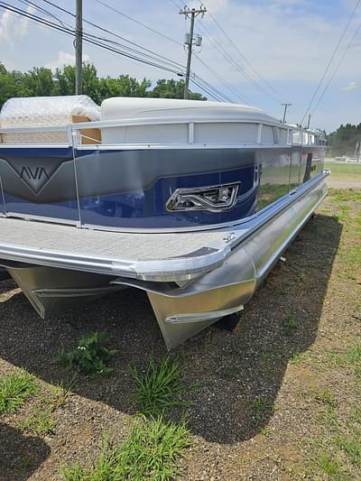 BOATZON | 2025 Avalon Catalina 23 FT Quad Lounger BOATZON | 2025 Avalon Catalina 23 FT Quad Lounger