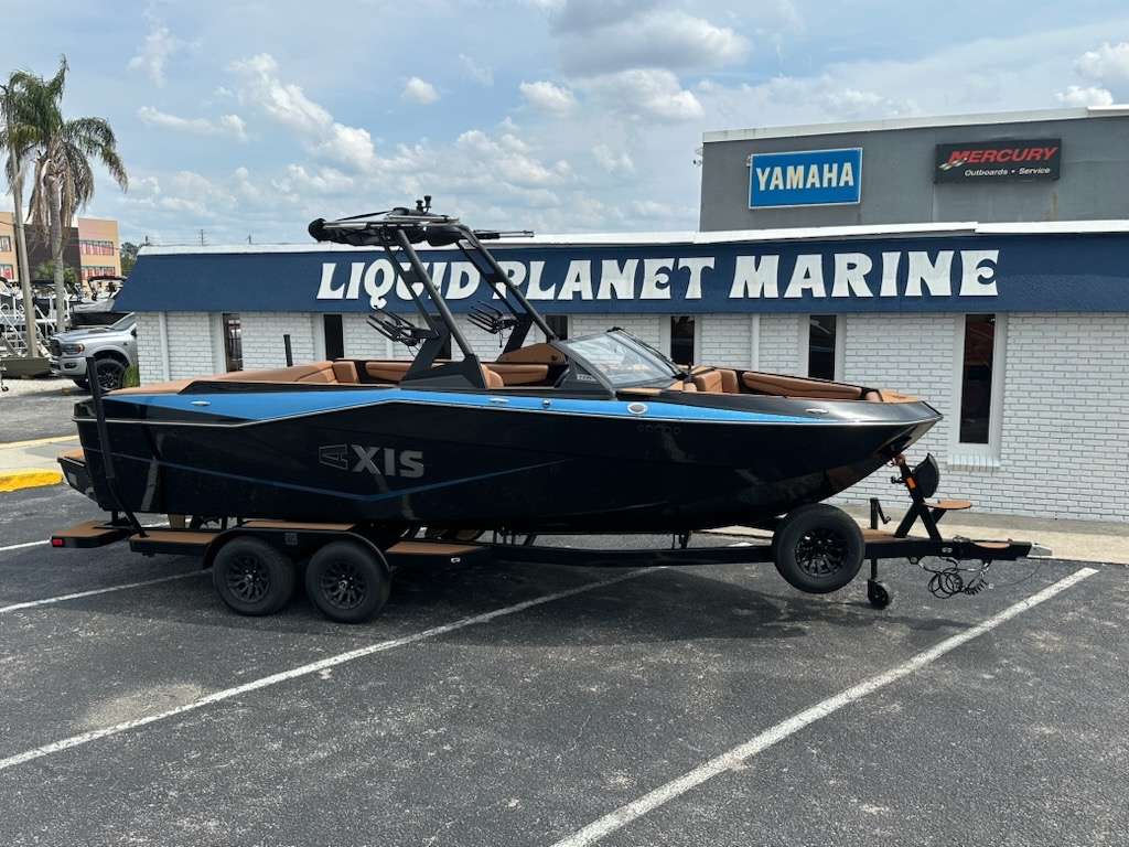 2025 Axis Wake Research Axis Wake Research Core Series T235 2025 - Sold Boat