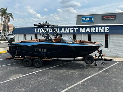BOATZON | 2025 Axis Wake Research Core Series T235