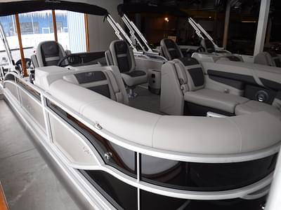 BOATZON | 2025 Barletta Cabrio 22UC Twin with 150hp