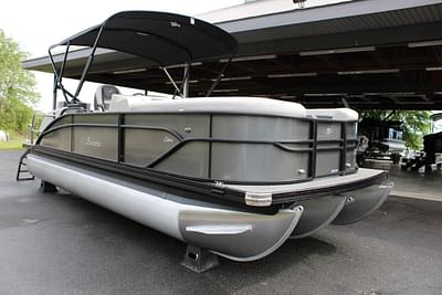 BOATZON | 2025 Barletta Cabrio C22U w 200 Mercury