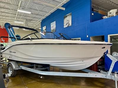 BOATZON | 2025 Bayliner In Stock Now V20 Outboard BOATZON | 2025 Bayliner In Stock Now V20 Outboard