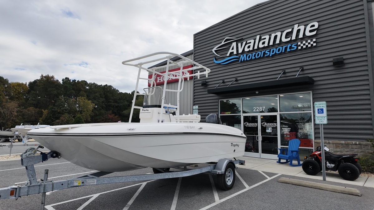2025 Bayliner Bayliner Trophy 18 Limited Edition 2025 - Sold Boat