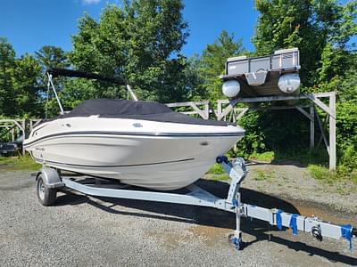 BOATZON | 2025 Bayliner VR Series VR5 Bowrider BOATZON | 2025 Bayliner VR Series VR5 Bowrider