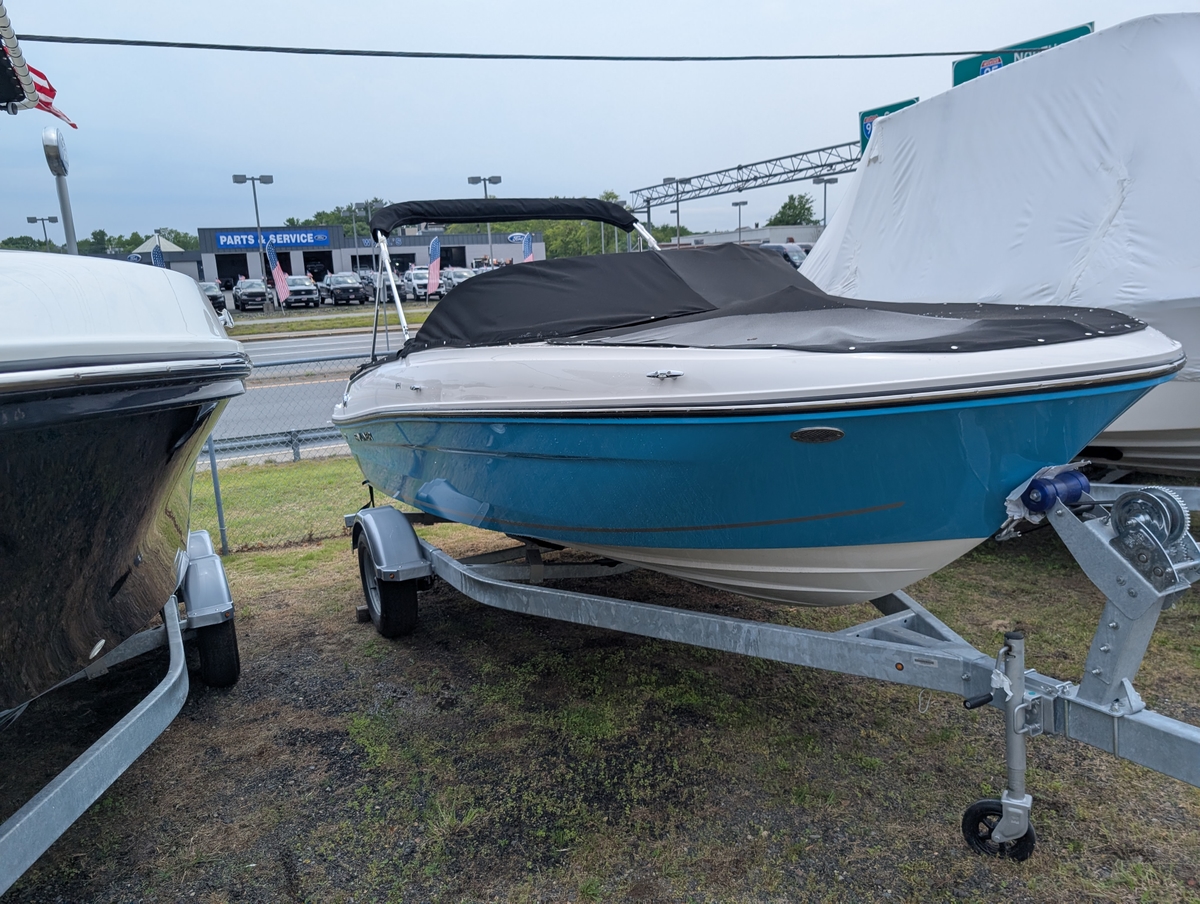 2025 Bayliner Bayliner VR4 OB 2025 - Sold Boat