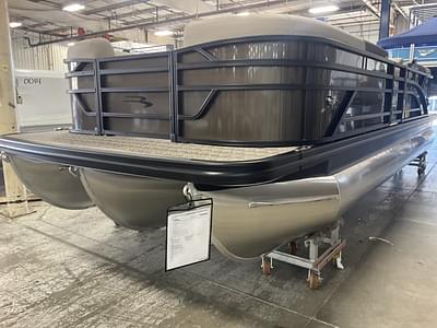 BOATZON | 2025 Bennington 23SSR SPS TRITOON YAMAHA F200 BOATZON | 2025 Bennington 23SSR SPS TRITOON YAMAHA F200