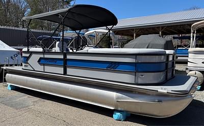 BOATZON | 2025 Bentley Pontoons 223 Bolt