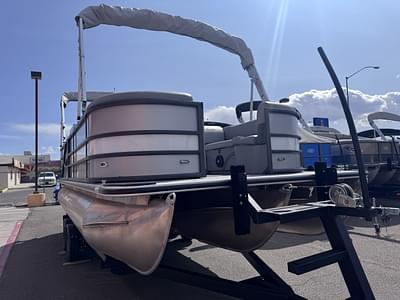 BOATZON | 2025 Bentley Pontoons LEGACY 223 CRUISE W250HP  TRAILER