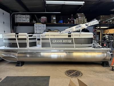 BOATZON | 2025 Berkshire Pontoons 20GCRB