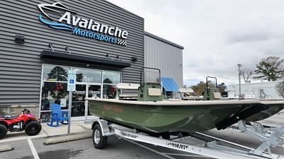 BOATZON | 2025 Carolina Skiff E18 JVX CC SWAMP EDITION