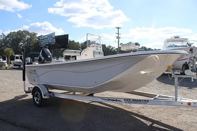 BOATZON | 2025 Carolina Skiff LS Series 19LS