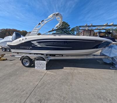 BOATZON | 2025 Chaparral 21 SSi OB  In stock trailer included