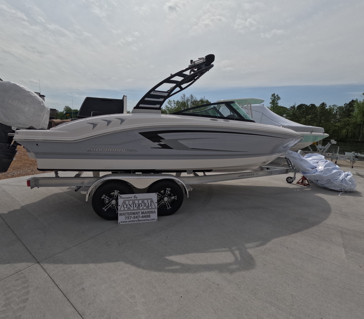 2026 Chaparral Chaparral 21 SSi OB  In Stock Trailer Included 2026 - Sold Boat