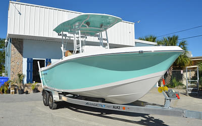 BOATZON | 2025 Clearwater 2300 CC