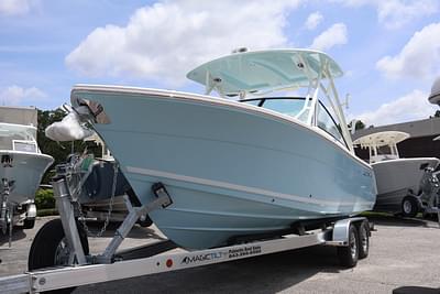 BOATZON | 2025 Cobia DC 240