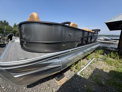BOATZON | 2025 Crest Pontoons Classic 220 SLC