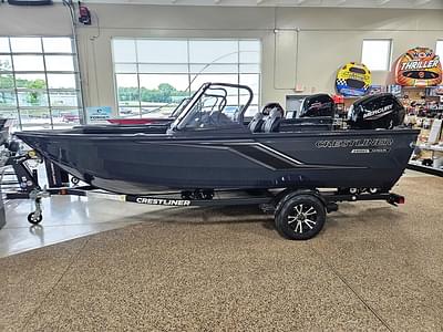 BOATZON | 2025 Crestliner 1650 Hawk Walk Thru wJump Seats BOATZON | 2025 Crestliner 1650 Hawk Walk Thru wJump Seats