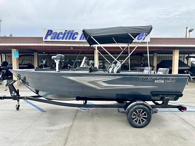 BOATZON | 2025 Crestliner 1650 Kodiak SC w 60HP Mercury