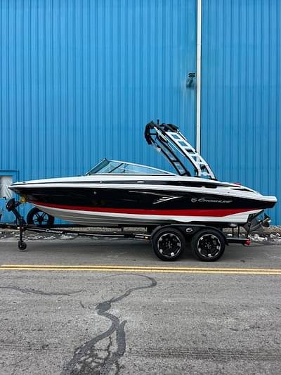 BOATZON | 2025 Crownline LPX Series 220 SS LPX