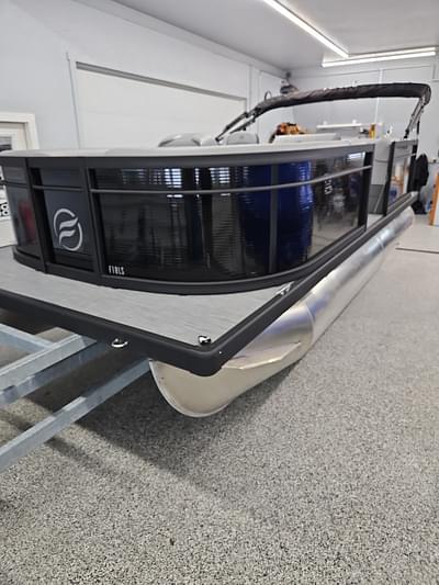 BOATZON | 2025 FLAGSHIP F18 LS BOATZON | 2025 FLAGSHIP F18 LS