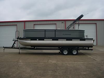 BOATZON | 2025 FLAGSHIP FREEDOM F22CU