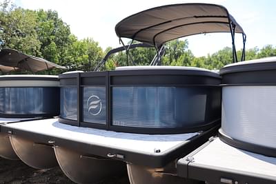 BOATZON | 2025 Flagship Pontoons F20CU XT Tritoon