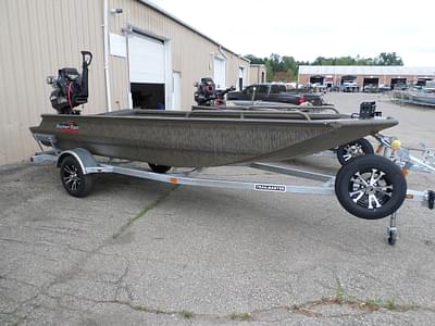 BOATZON | 2025 GatorTail Savage 1750 Mid Deck