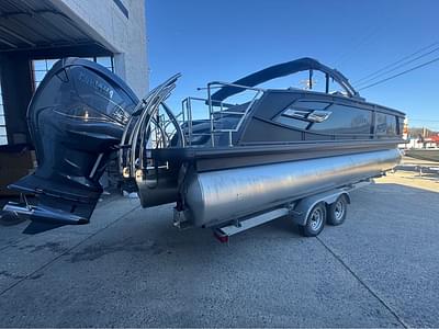 BOATZON | 2025 Godfrey Aqua Patio 255 SFL  Yamaha 450 XTO