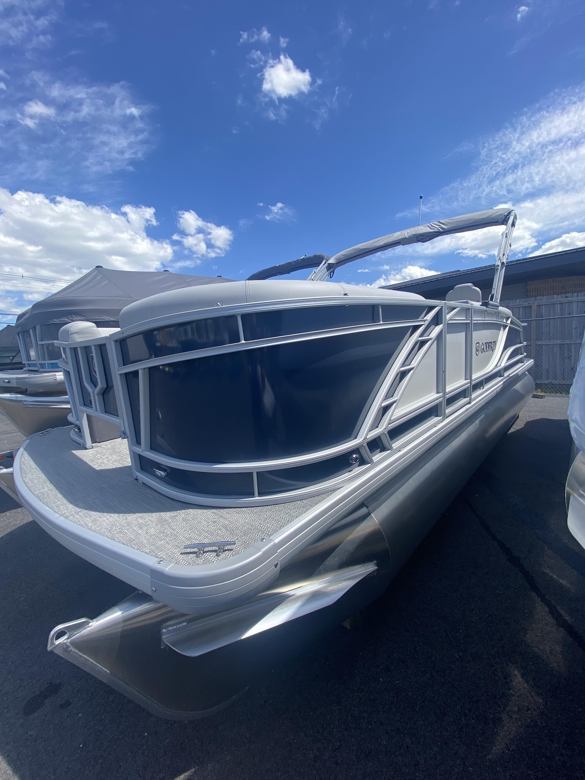 2025 Godfrey Godfrey MC235 FS Tritoon 2025 - Sold Boat