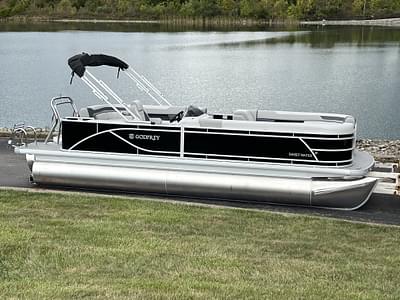 BOATZON | 2025 Godfrey Sweetwater 2286 C Special Edition Tritoon