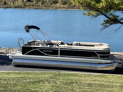 BOATZON | 2025 Godfrey Sweetwater 2286 C Special Edition Tritoon